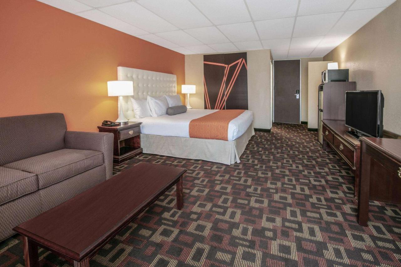 Howard Johnson By Wyndham Oklahoma City Okc Airport, Fairgrounds, I40 Exterior foto